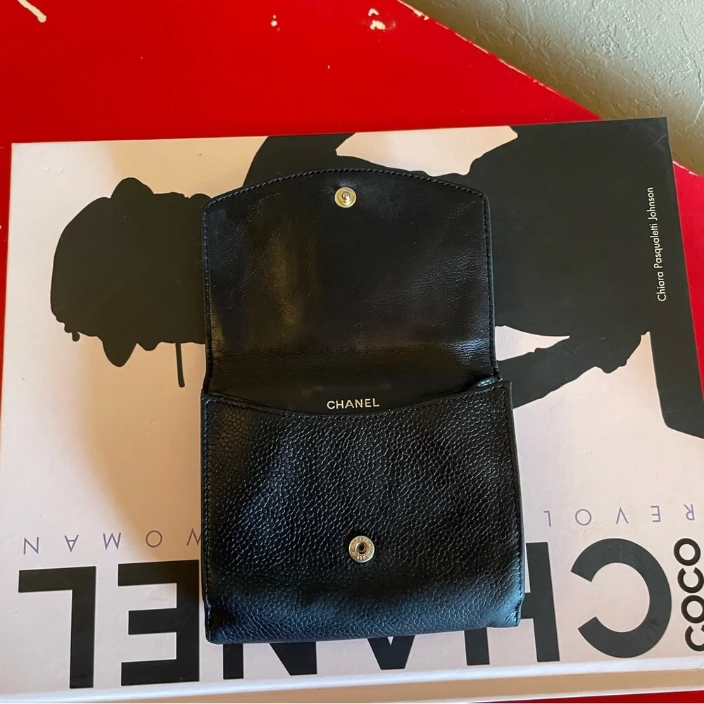 Chanel Authentic CC Logo Black Caviar‎ Leather Billfold Wallet